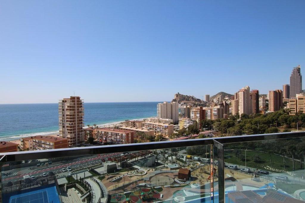 Апартаменти Sunset Drive, Cerca De La Playa Poniente Бенідорм Екстер'єр фото